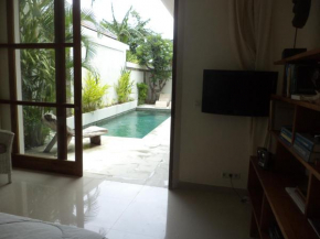 Отель Intan Legian Seminyak Villa  Kuta